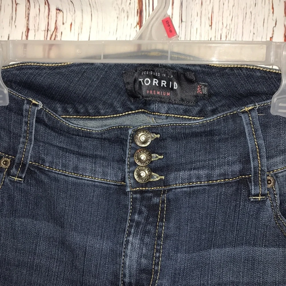 Women's Dark Blue Jeans - Picture 4 of 4